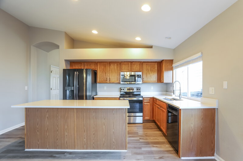 2,985/Mo, 6377 Old Divide Trl Parker, CO 80134 Kitchen View