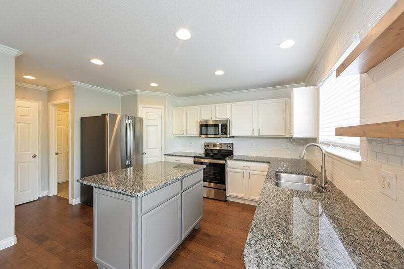 2,885/Mo, 16491 E Phillips Dr Englewood, CO 80112 Kitchen View