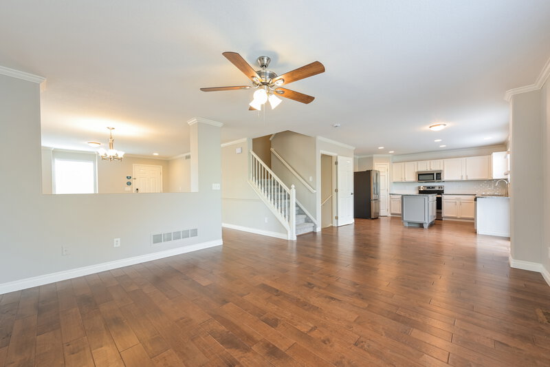 2,885/Mo, 16491 E Phillips Dr Englewood, CO 80112 Family Room View