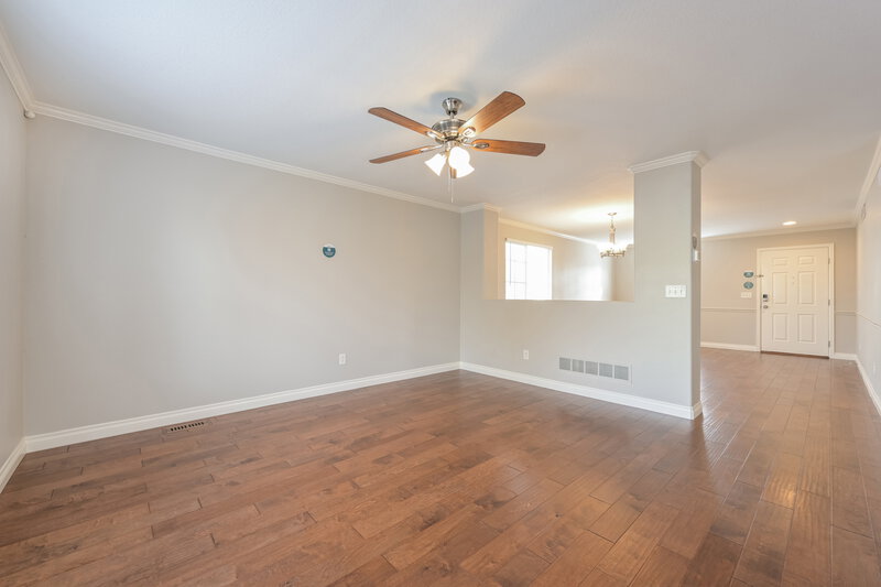 2,885/Mo, 16491 E Phillips Dr Englewood, CO 80112 Family Room View 2