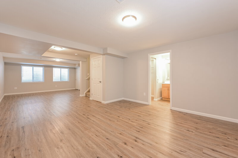2,885/Mo, 16491 E Phillips Dr Englewood, CO 80112 Basement View