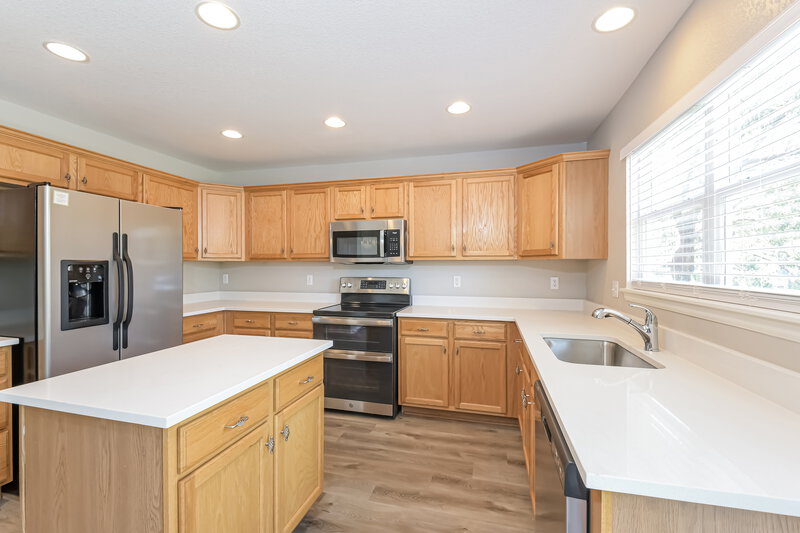 2,855/Mo, 6245 S Sedalia St Aurora, CO 80016 Kitchen View
