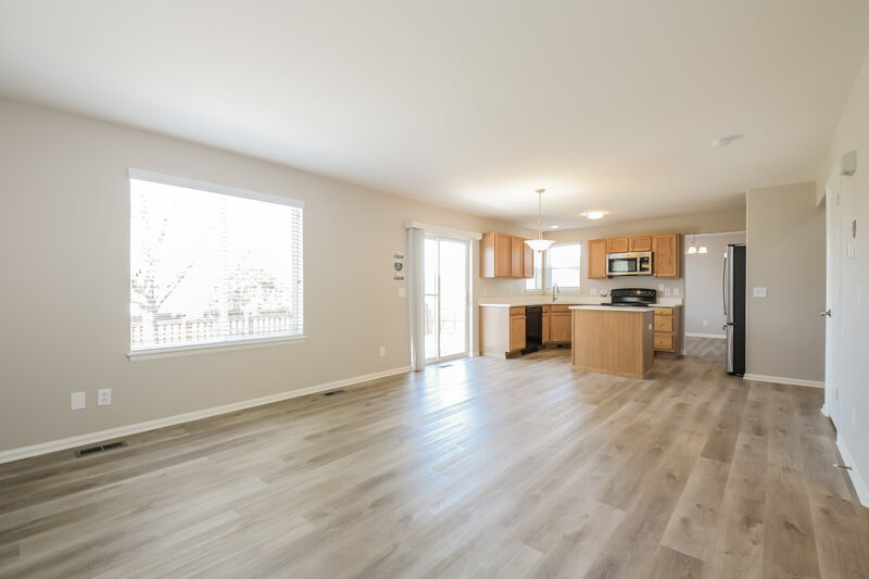 2,995/Mo, 11983 Dahlia Dr Thornton, CO 80233 Living Room View