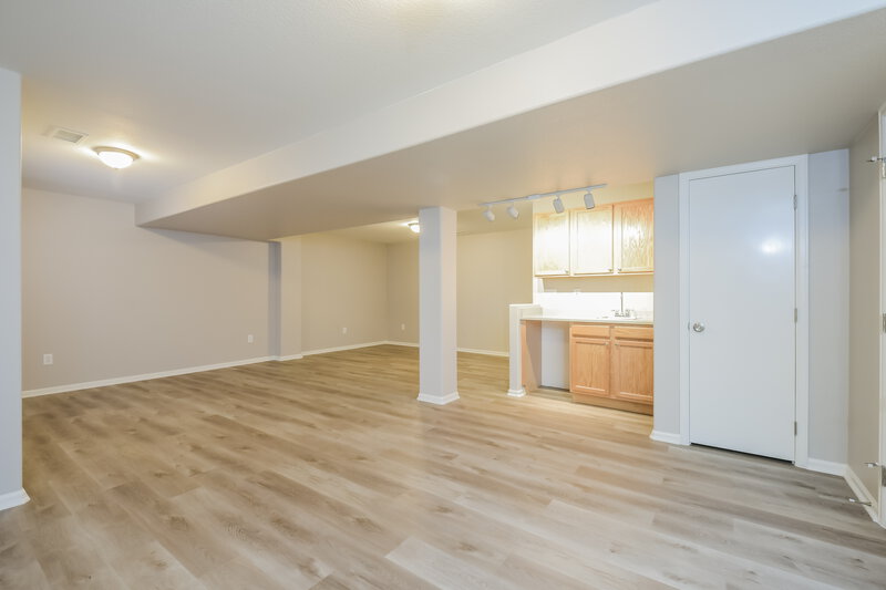 2,995/Mo, 11983 Dahlia Dr Thornton, CO 80233 Basement View 2