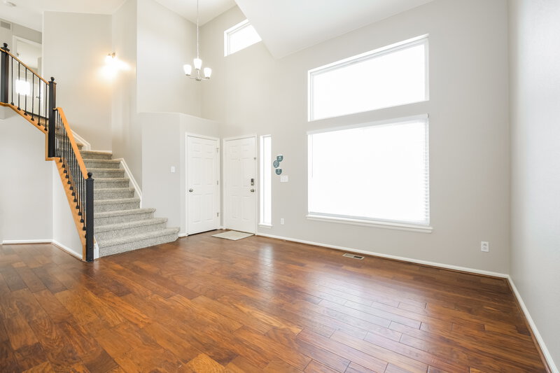 3,235/Mo, 13470 Antlers St Broomfield, CO 80020 Family Room View 2