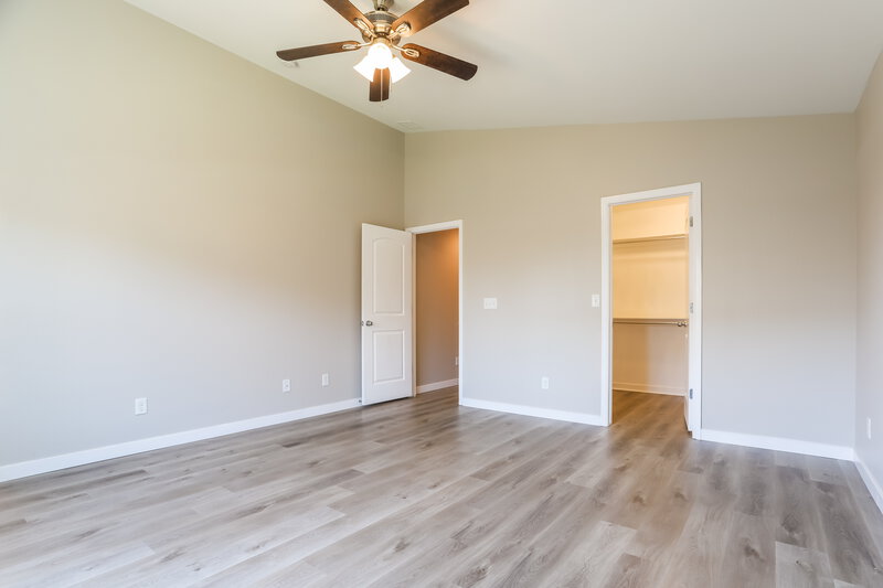 3,040/Mo, 9908 Lewiston St Commerce City, CO 80022 Main Bedroom View 2