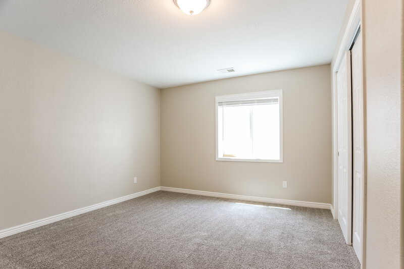 3,040/Mo, 9908 Lewiston St Commerce City, CO 80022 Basement View
