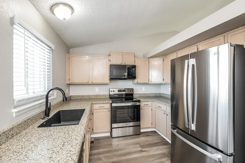 2,900/Mo, 19871 E Stanford Ave Centennial, CO 80015 Kitchen View