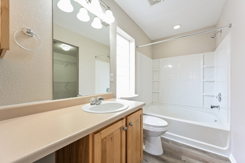 3,220/Mo, 1768 Quartz St Castle Rock, CO 80109 Bathroom View