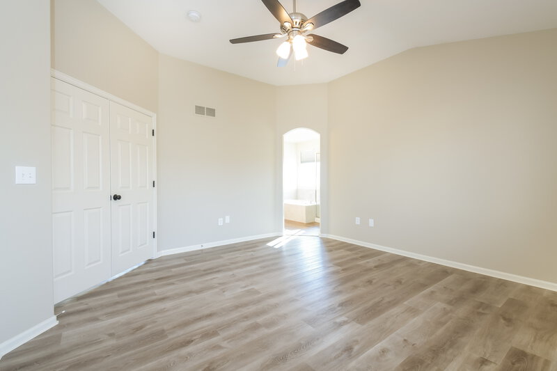 3,115/Mo, 1711 Emma Ln Brighton, CO 80601 Main Bedroom View