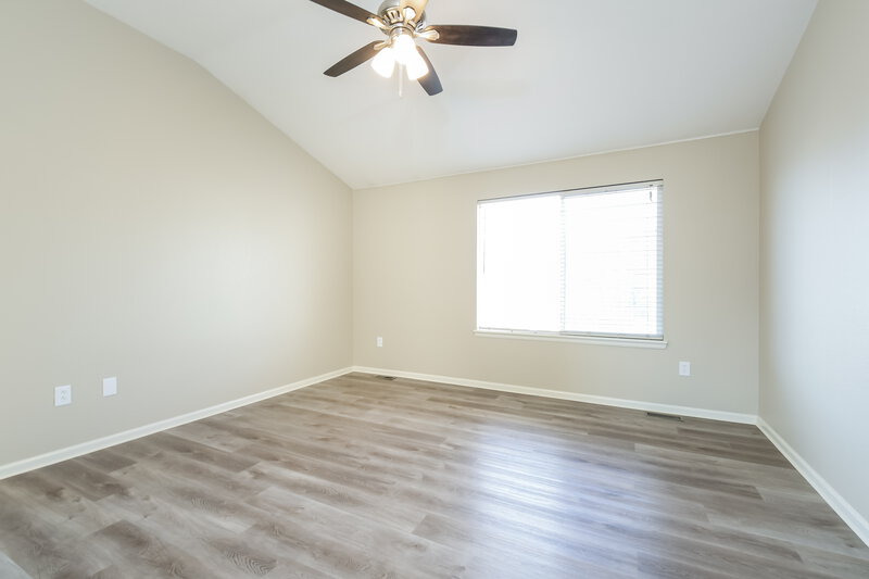 3,115/Mo, 1711 Emma Ln Brighton, CO 80601 Main Bedroom View 2