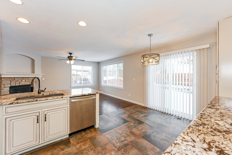 4,370/Mo, 4094 Storm Cloud Way Castle Rock, CO 80104 Kitchen View 2