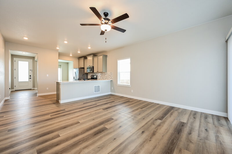 2,705/Mo, 9482 Yampa Ct Commerce City, CO 80022 Misc View 3