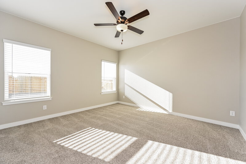 2,595/Mo, 17984 E 94th Dr Commerce City, CO 80022 Main Bedroom View