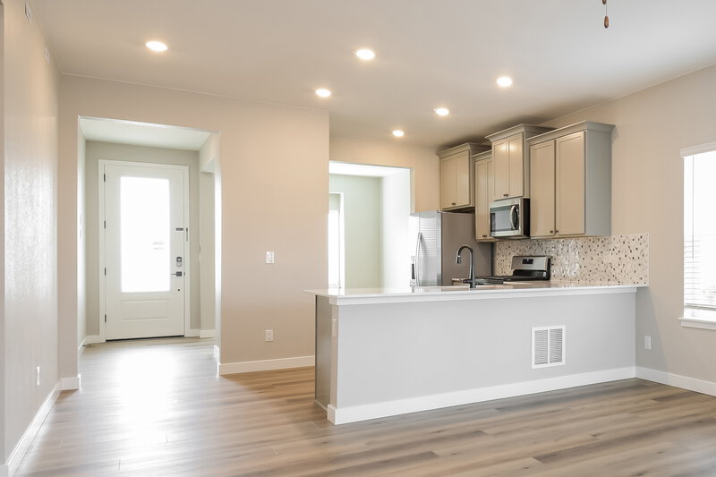 2,695/Mo, 9496 Yampa Ct Commerce City, CO 80022 Misc View 7