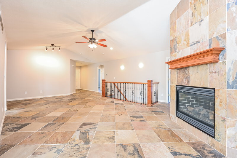 3,765/Mo, 18563 E Bates Dr Aurora, CO 80013 Living Room View 2