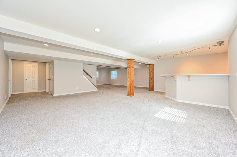 3,765/Mo, 18563 E Bates Dr Aurora, CO 80013 Basement View