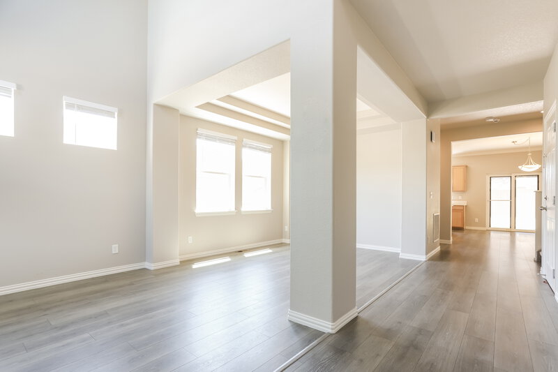 3,480/Mo, 25090 E 3rd Pl Aurora, CO 80018 Family Room View