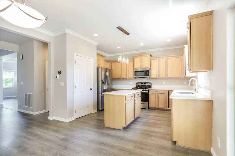3,480/Mo, 25090 E 3rd Pl Aurora, CO 80018 Kitchen View