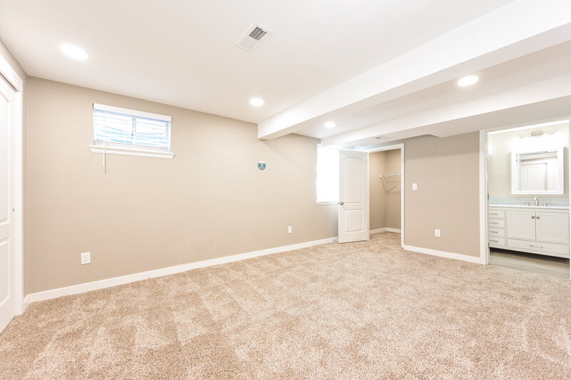 2,665/Mo, 19083 E Oberlin Dr Aurora, CO 80013 Basement View