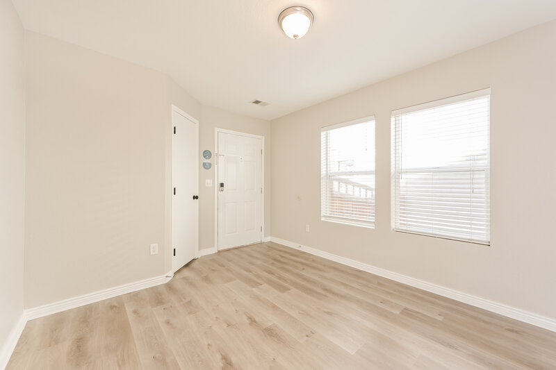 2,855/Mo, 2352 Quartz St Castle Rock, CO 80109 Living Room View 2