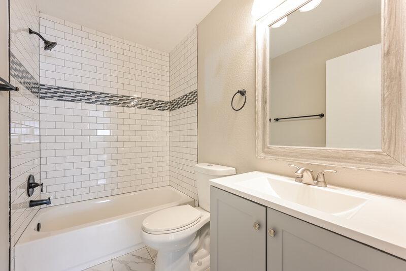 2,855/Mo, 2352 Quartz St Castle Rock, CO 80109 Bathroom View
