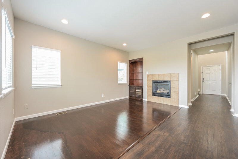 3,225/Mo, 3537 E 141st Pl Thornton, CO 80602 Living Room View