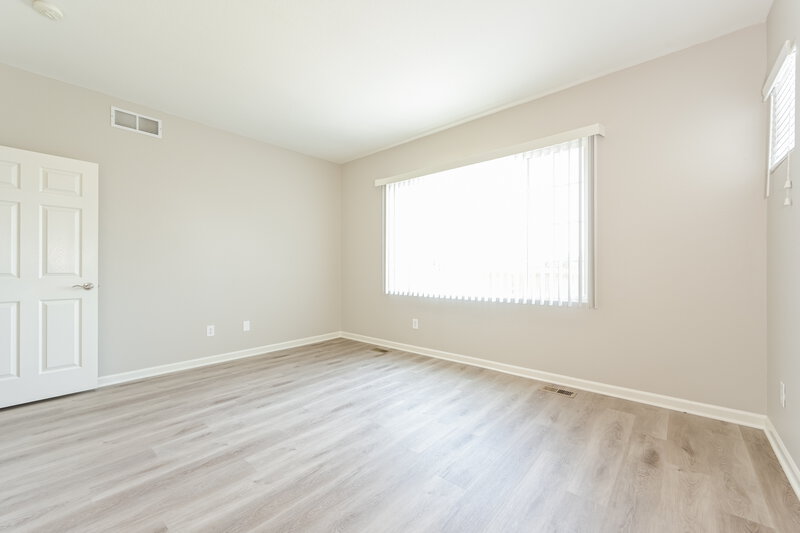 3,055/Mo, 112 Blue Stem St Brighton, CO 80601 Main Bedroom View