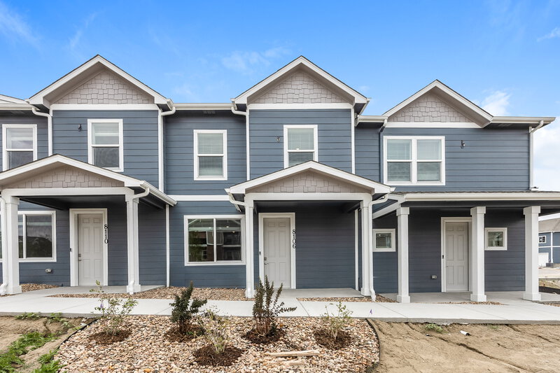 2,560/Mo, 8106 Cottonwood Way Loop Colorado Springs, CO 80924 External View