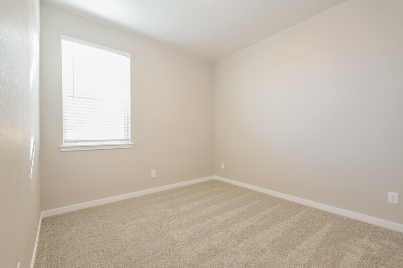2,490/Mo, 9462 Yampa Ct Commerce City, CO 80022 Bedroom View 2