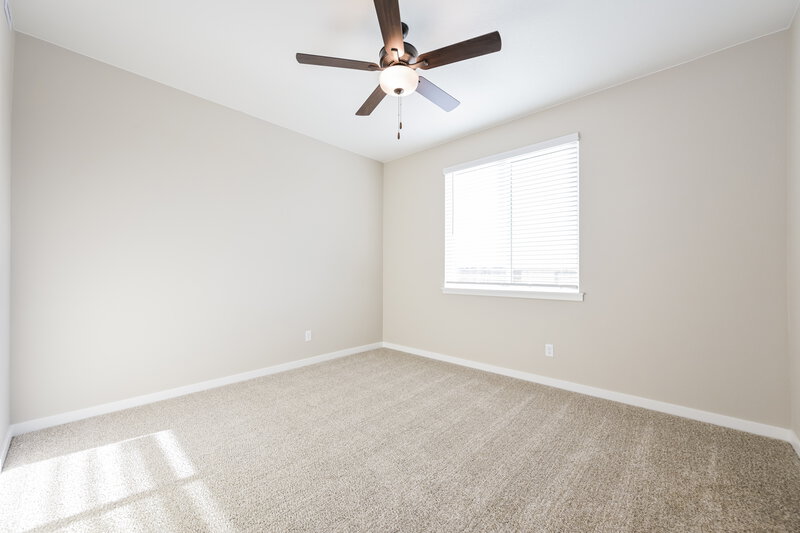 2,325/Mo, 18338 E 93rd Pl Commerce City, CO 80022 Main Bedroom View