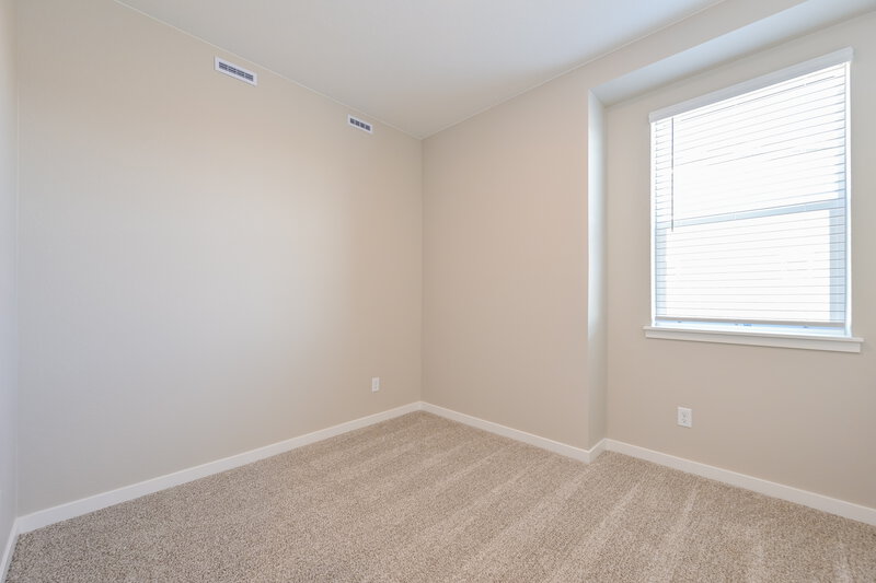 2,325/Mo, 18338 E 93rd Pl Commerce City, CO 80022 Bedroom View 2