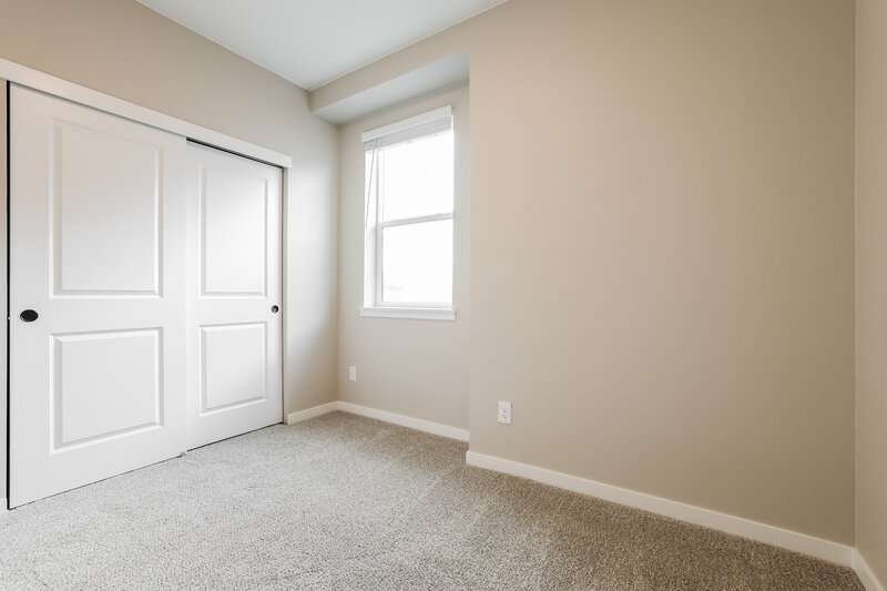 2,370/Mo, 9476 Yampa Ct Commerce City, CO 80022 Bedroom View 2