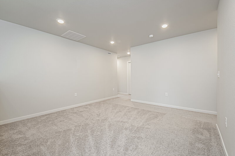 2,685/Mo, 2186 Flower Blossom Ave Brighton, CO 80601 Bedroom View 3