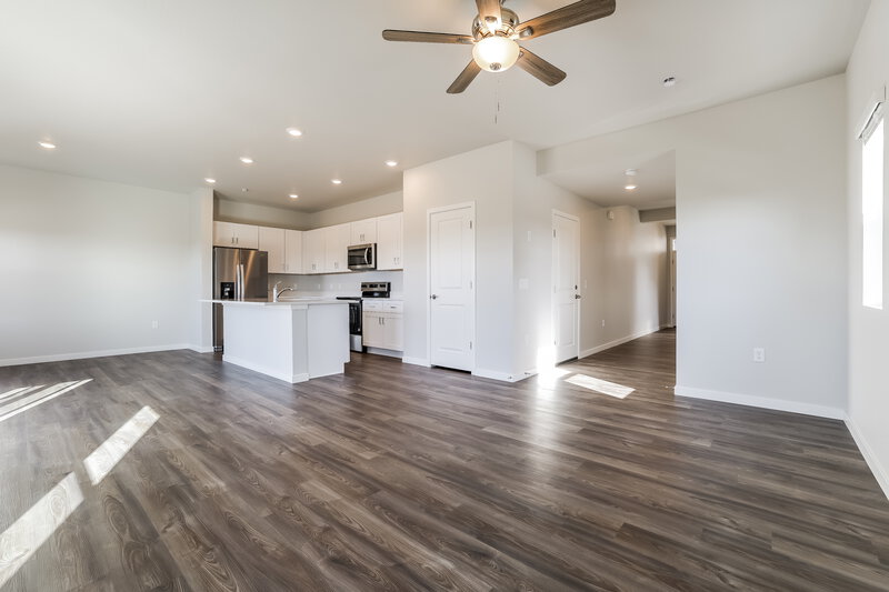 2,420/Mo, 2177 Flower Blossom Ave Brighton, CO 80601 Living Room View 2