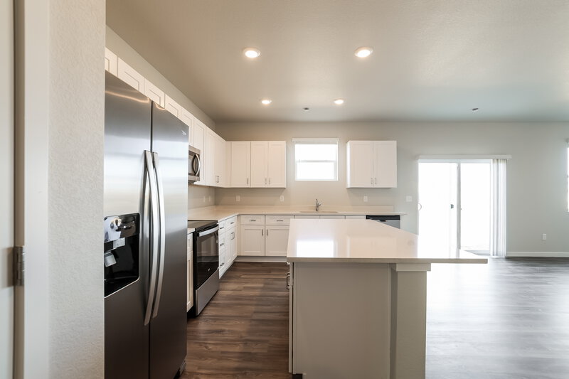 2,765/Mo, 2161 Flower Blossom Ave Brighton, CO 80601 Kitchen View 2