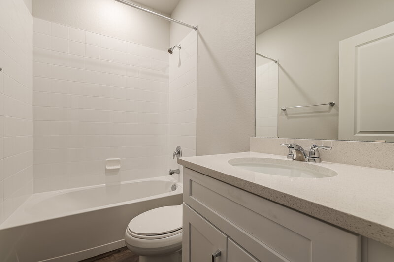 2,765/Mo, 2161 Flower Blossom Ave Brighton, CO 80601 Bathroom View