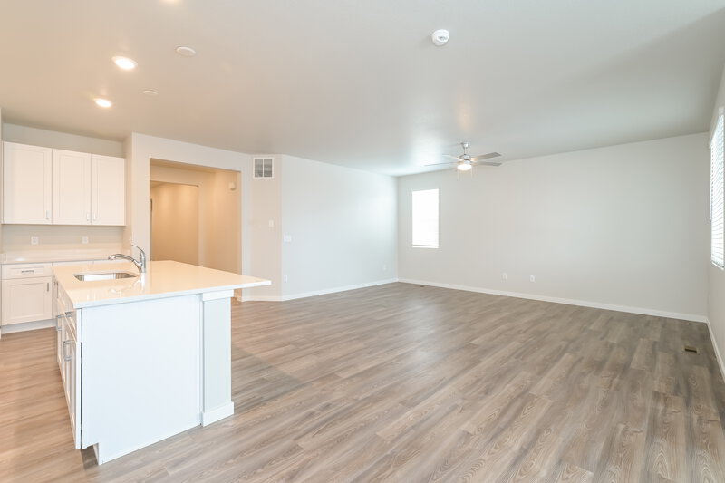 2,770/Mo, 1464 Orchard St Brighton, CO 80601 Dining Room View