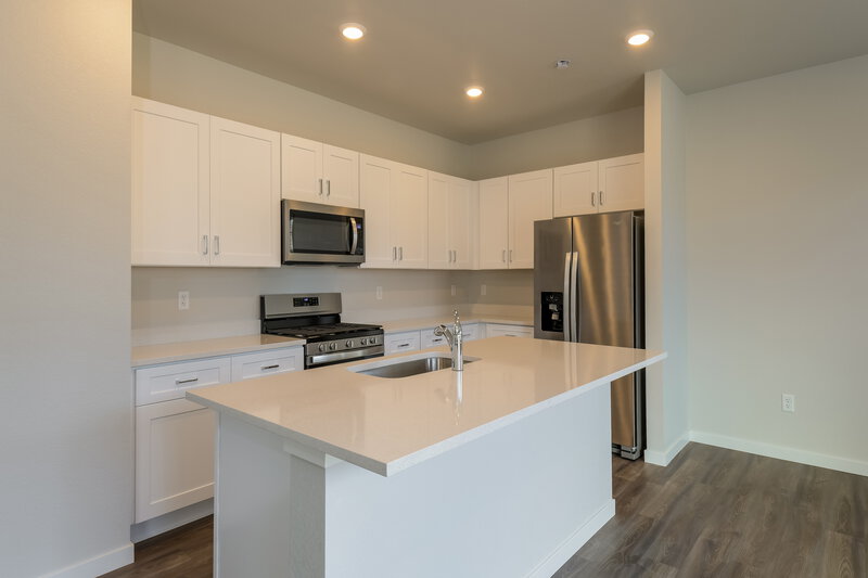 2,435/Mo, 2162 Flower Blossom Ave Brighton, CO 80601 Kitchen View