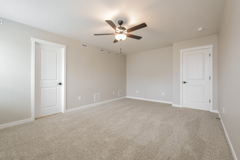 3,280/Mo, 9481 Yampa St Commerce City, CO 80022 Main Bedroom View 2