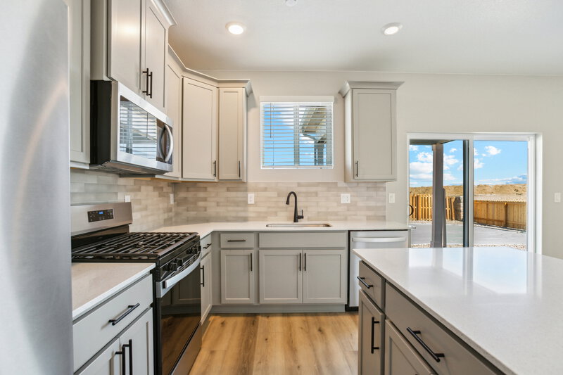 3,022/Mo, 17912 E 94th Pl Commerce City, CO 80022 Misc View 3