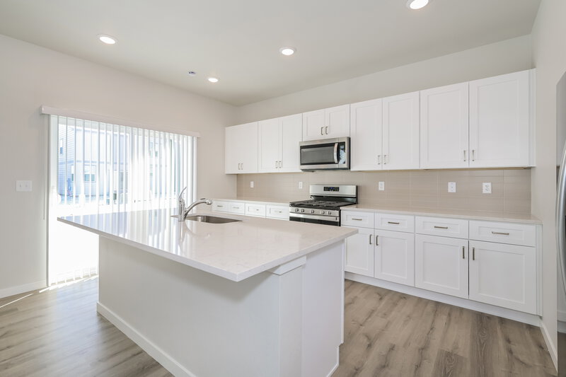 2,290/Mo, 2146 Flower Blossom Ave Brighton, CO 80601 Misc View 5