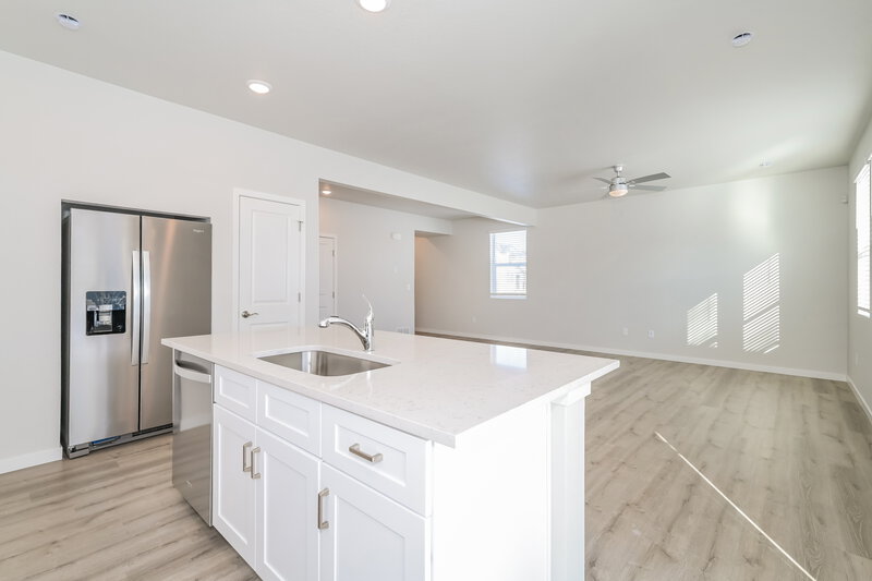 2,290/Mo, 2146 Flower Blossom Ave Brighton, CO 80601 Misc View 6