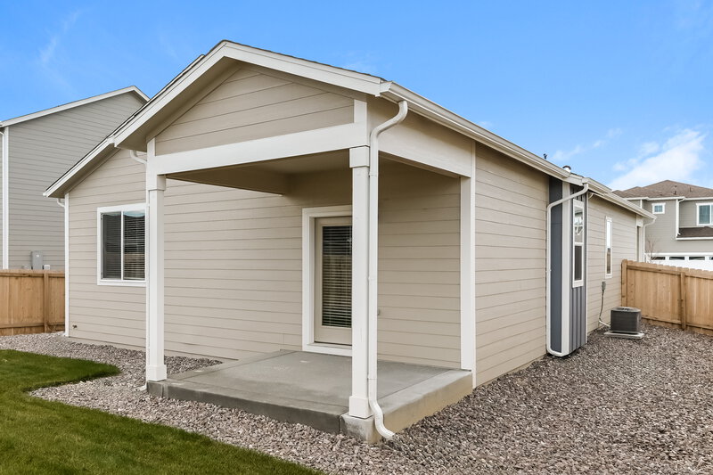 2,420/Mo, 9458 Yampa St Commerce City, CO 80022 Rear View