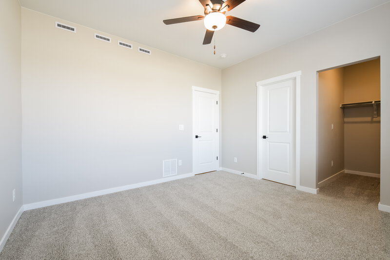 2,380/Mo, 9468 Yampa St Commerce City, CO 80022 Main Bedroom View