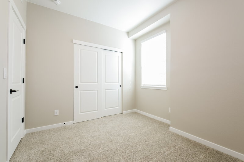 2,380/Mo, 9468 Yampa St Commerce City, CO 80022 Bedroom View