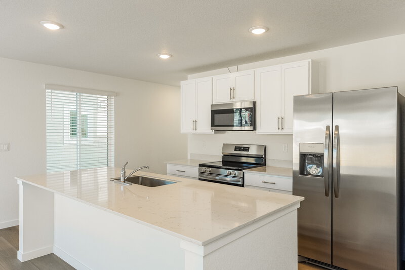 2,285/Mo, 8986 Blue Feather Loop Colorado Springs, CO 80908 Kitchen View 3