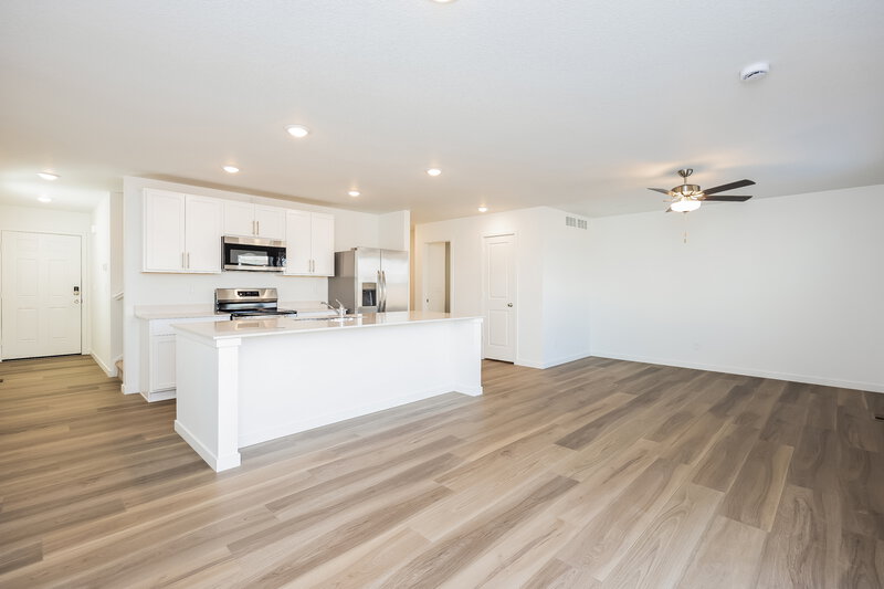 2,270/Mo, 8954 Blue Feather Loop Colorado Springs, CO 80908 Dining Room View