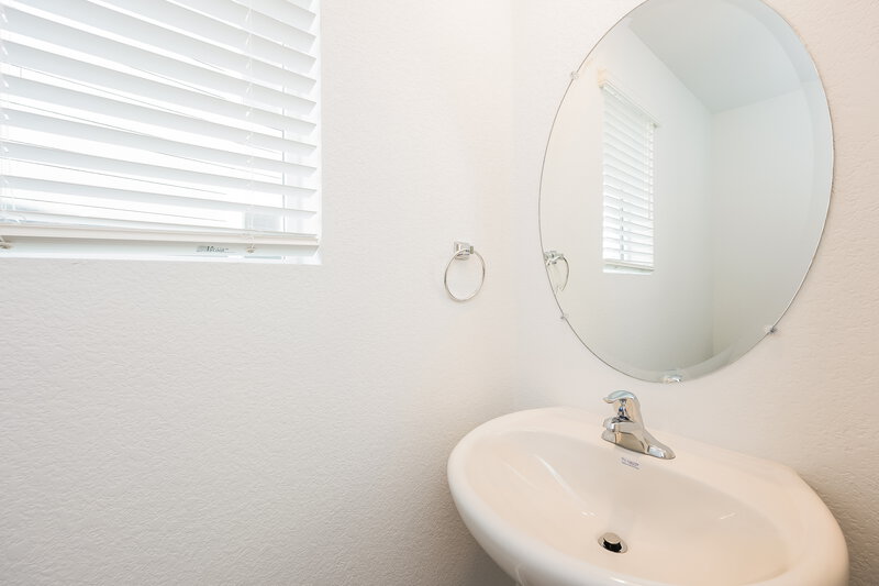 2,270/Mo, 8954 Blue Feather Loop Colorado Springs, CO 80908 Bathroom View