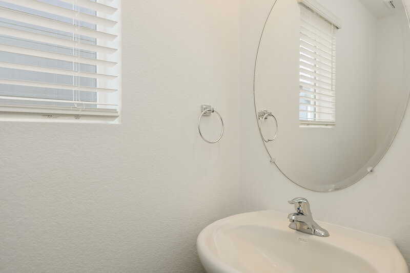 2,265/Mo, 8843 Blue Feather Loop Colorado Springs, CO 80908 Bathroom View